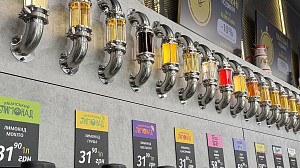 Інтер'єр магазину "Уманьпиво" в м. Біла Церква по вул. Леваневського, 57