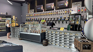 Інтер'єр магазину "Уманьпиво" в м. Біла Церква по вул. Леваневського, 57