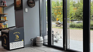 Інтер'єр магазину "Уманьпиво" в м. Біла Церква по вул. Леваневського, 57