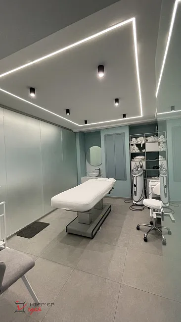 Салон краси &quot;EIS&quot; площею 60 м²