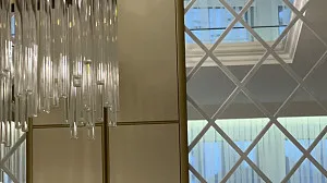 Дизайн кухні-вітальні в класичному стилі в Бучі