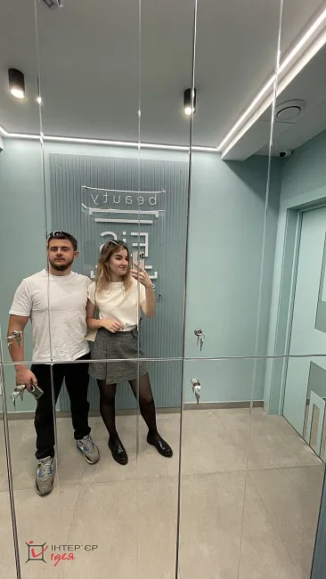 Салон краси &quot;EIS&quot; площею 60 м²